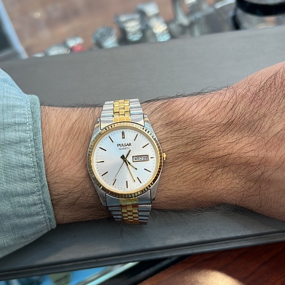 Vintage Pulsar Watch Rolex Designed Jubillee band - Picture 7 of 7